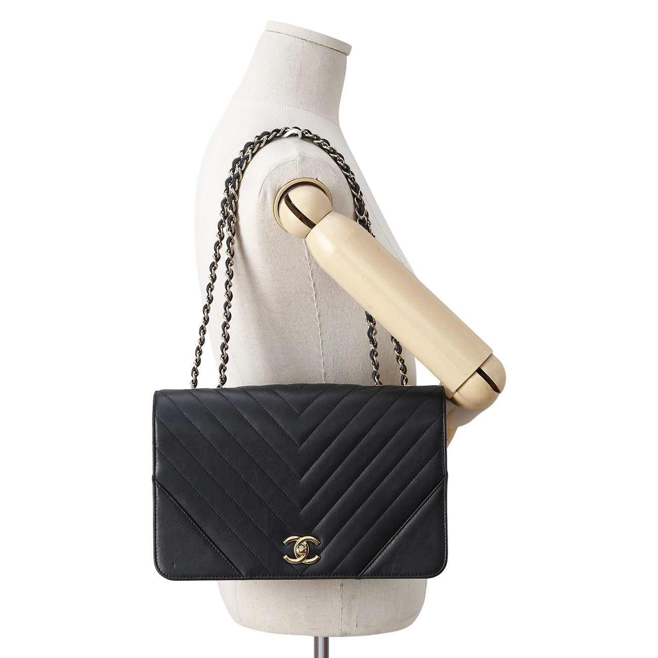 CHANEL(USED)샤넬 시즌 쉐브론 체인 플랩백