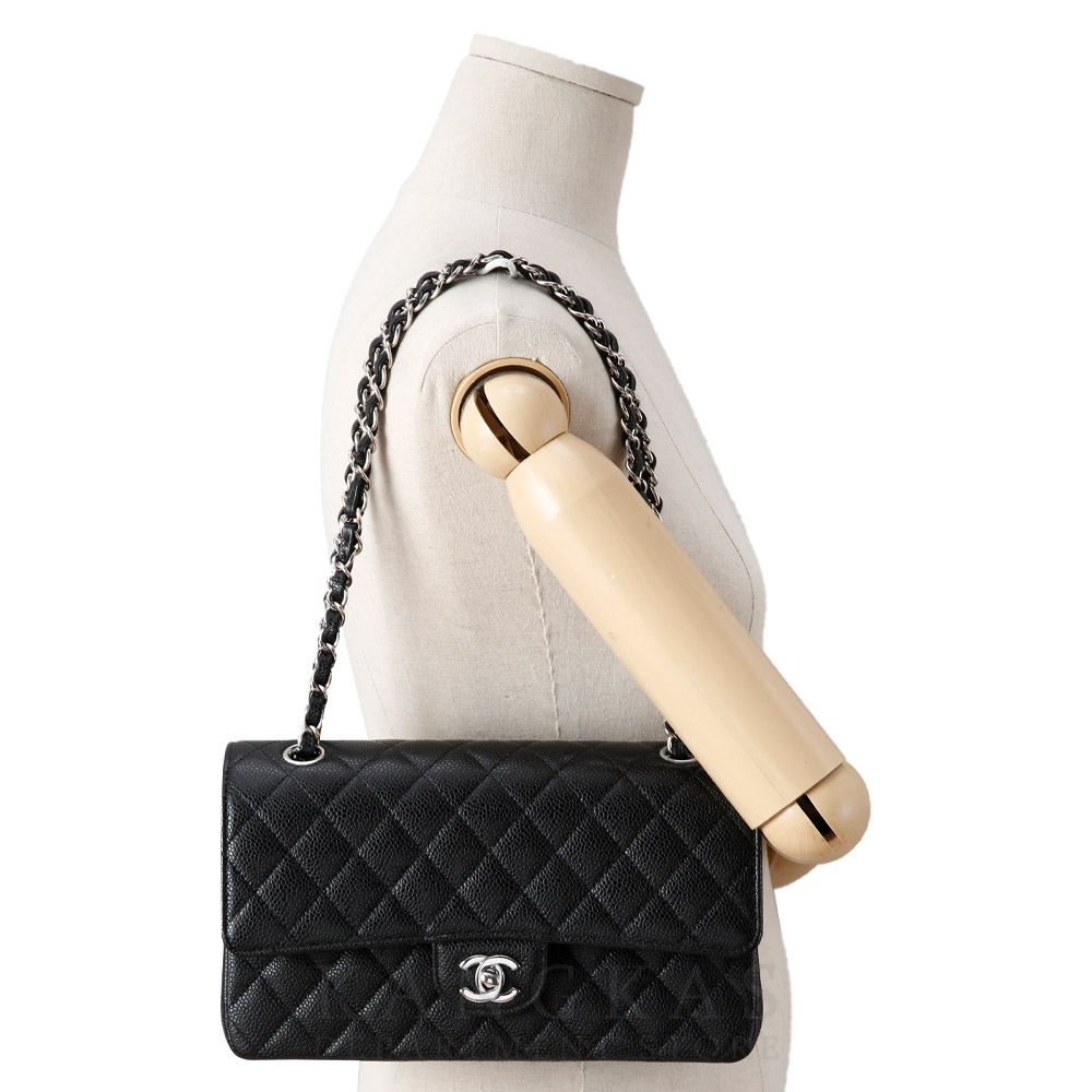 CHANEL(USED)샤넬 캐비어 클래식 미듐 플랩백