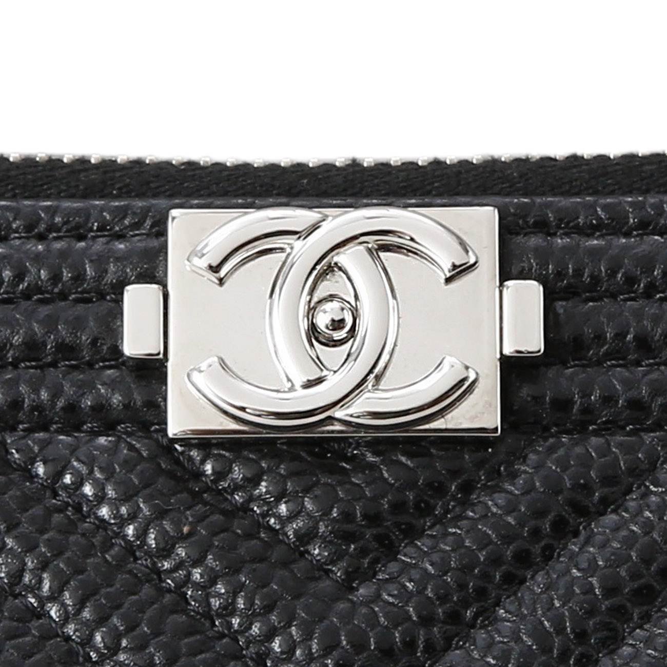 CHANEL(USED)샤넬 쉐브론 보이샤넬 클러치 뉴미듐