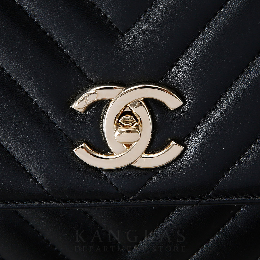 CHANEL(USED)샤넬 쉐브론 트렌디 CC 미듐