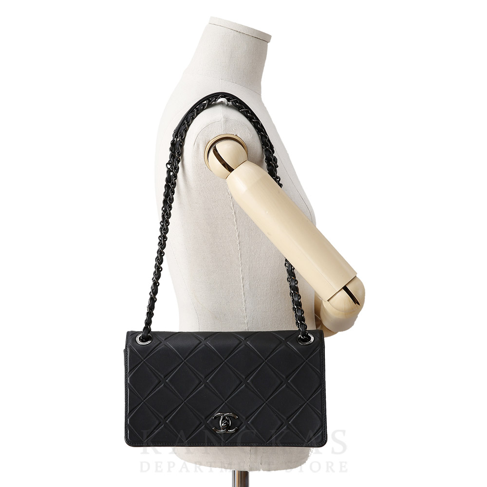 CHANEL(USED)샤넬 시즌 CC로고 플랩 체인백