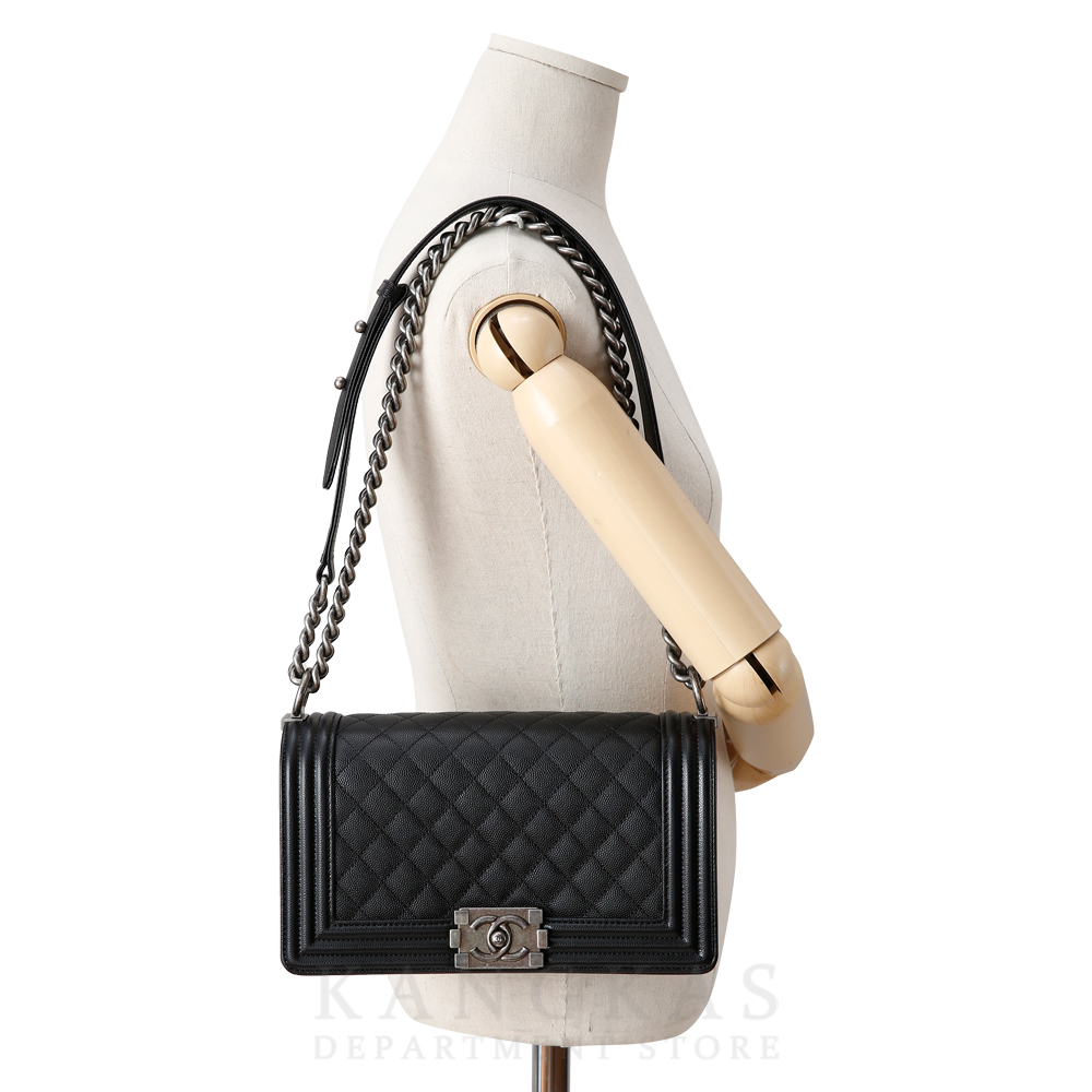 CHANEL(USED)샤넬 보이샤넬 캐비어 미듐 블랙
