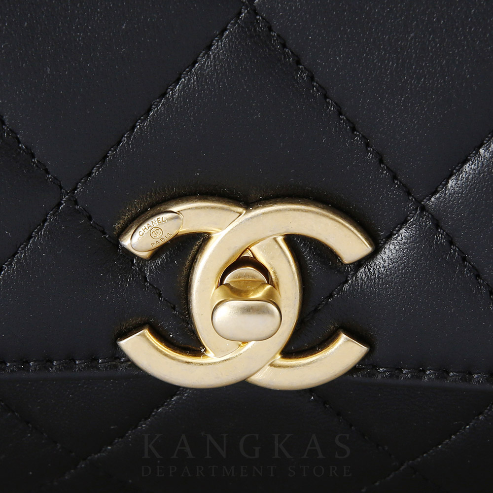 CHANEL(USED)샤넬 AS3241 시즌 램스킨 디아망떼 골드메탈 CC로고 플랩백
