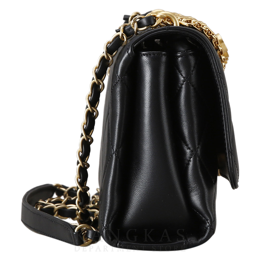 CHANEL(USED)샤넬 AS3241 시즌 램스킨 디아망떼 골드메탈 CC로고 플랩백