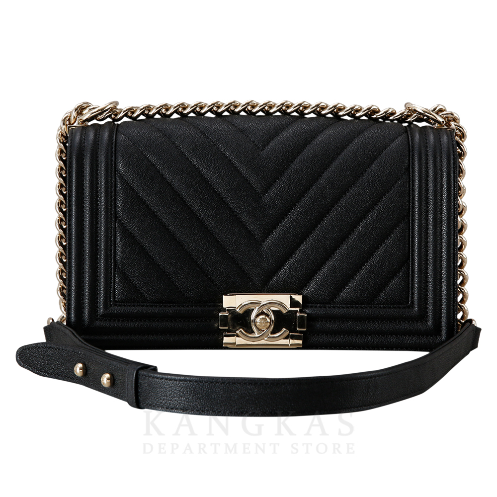 CHANEL(USED)샤넬 캐비어 쉐브론 보이샤넬 미듐 플랩백