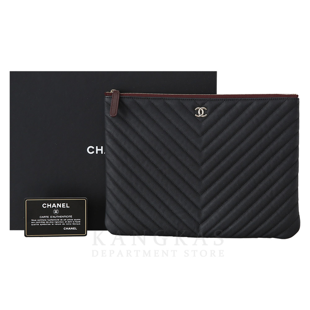 CHANEL(USED)샤넬 클래식 쉐브론 클러치 뉴미듐