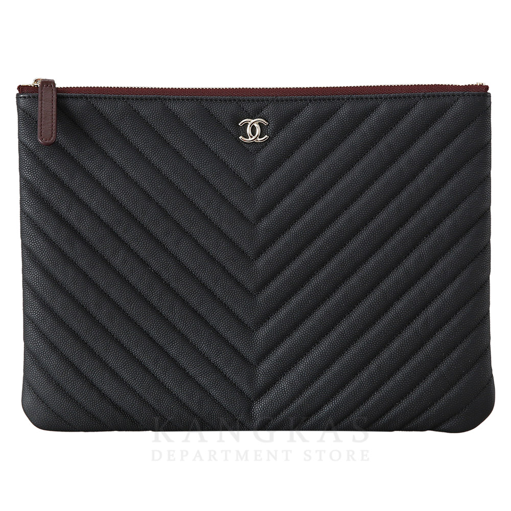 CHANEL(USED)샤넬 클래식 쉐브론 클러치 뉴미듐