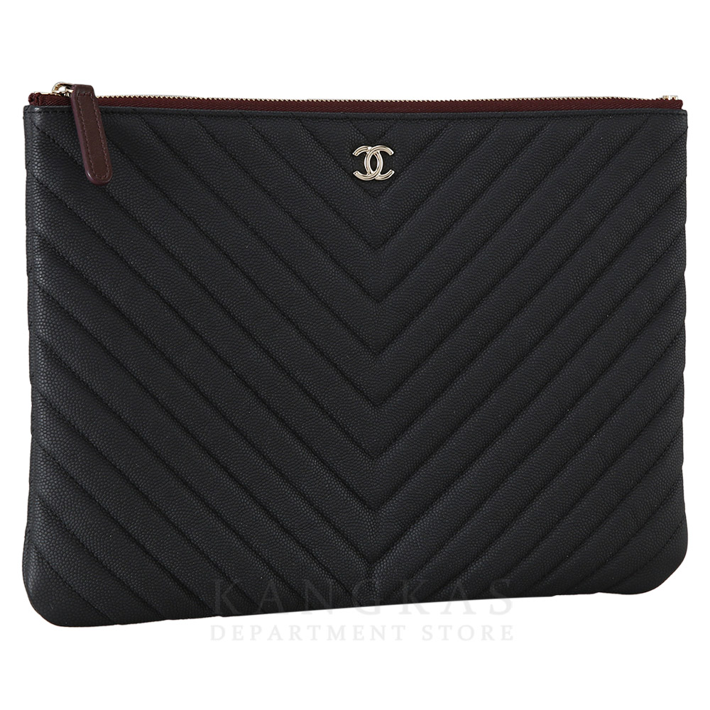 CHANEL(USED)샤넬 클래식 쉐브론 클러치 뉴미듐
