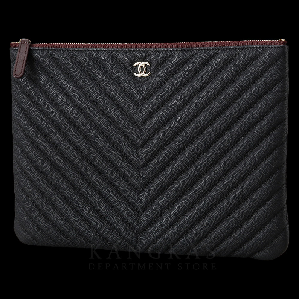 CHANEL(USED)샤넬 클래식 쉐브론 클러치 뉴미듐