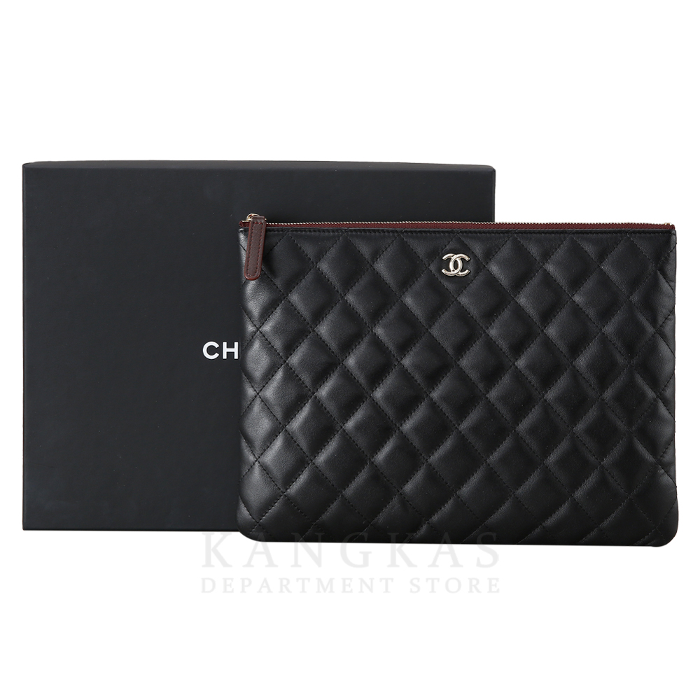 CHANEL(USED)샤넬 클래식 램스킨 클러치 뉴미듐