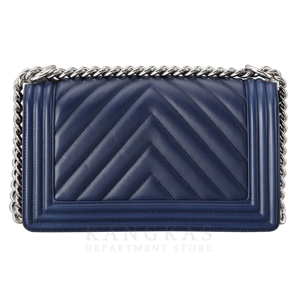CHANEL(USED)샤넬 램스킨 쉐브론 보이샤넬 미듐