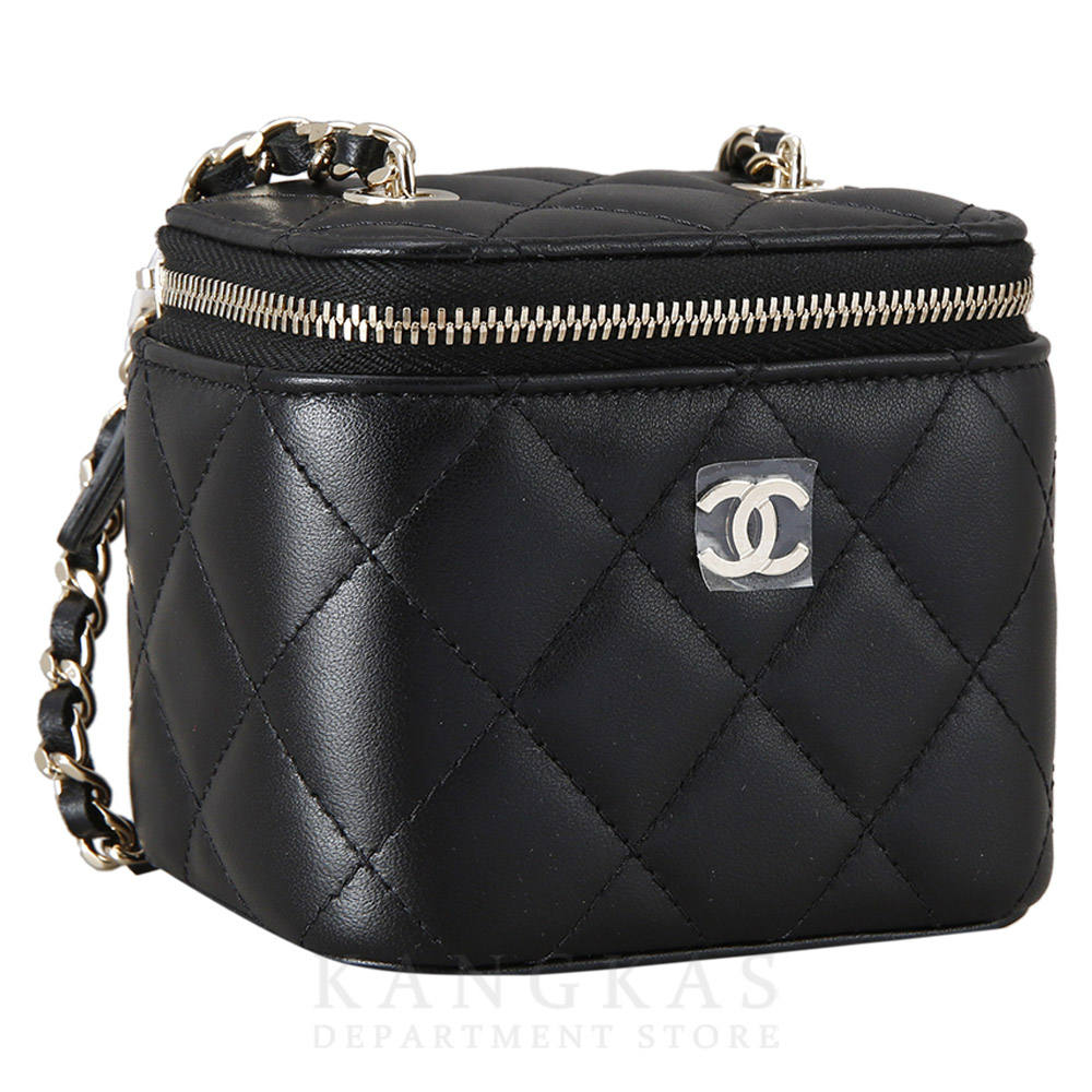 CHANEL(NEW)샤넬 램스킨 베니티 정사각 (새상품) NEW PRODUCT