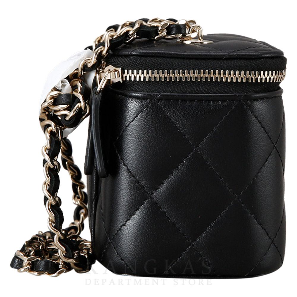CHANEL(NEW)샤넬 램스킨 베니티 정사각 (새상품) NEW PRODUCT