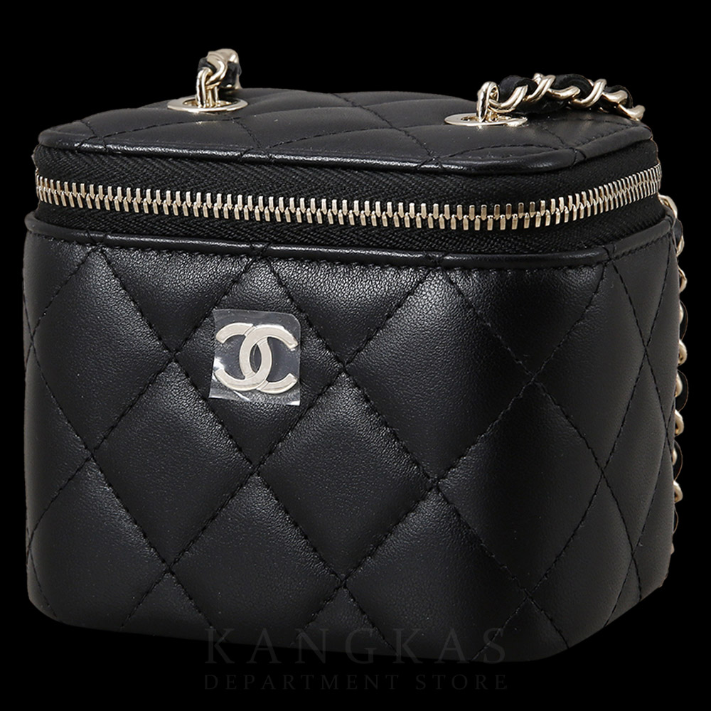 CHANEL(NEW)샤넬 램스킨 베니티 정사각 (새상품) NEW PRODUCT