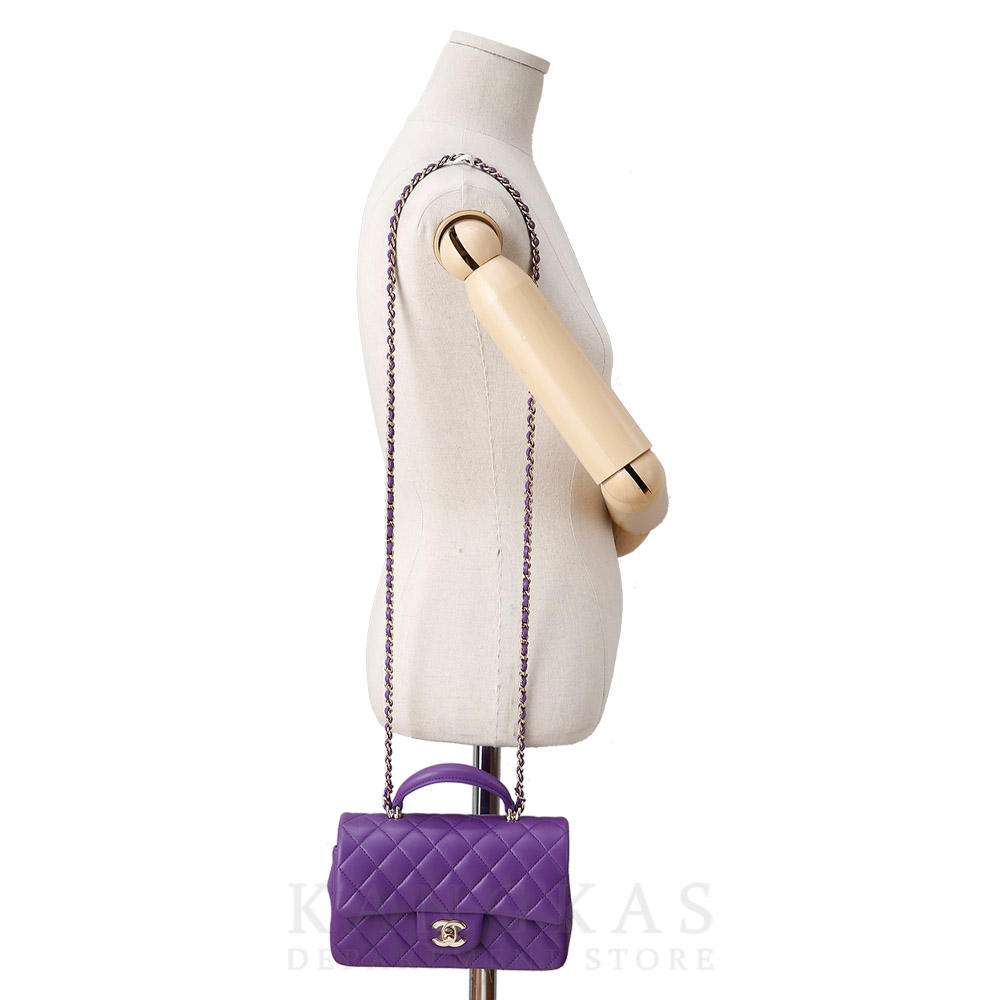 CHANEL(USED)샤넬 클래식 뉴미니 탑 핸들백