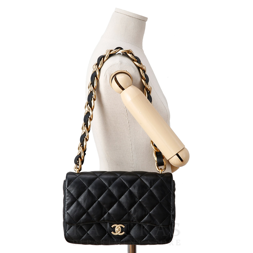 CHANEL(USED)샤넬 시즌 레더 체인 플랩백