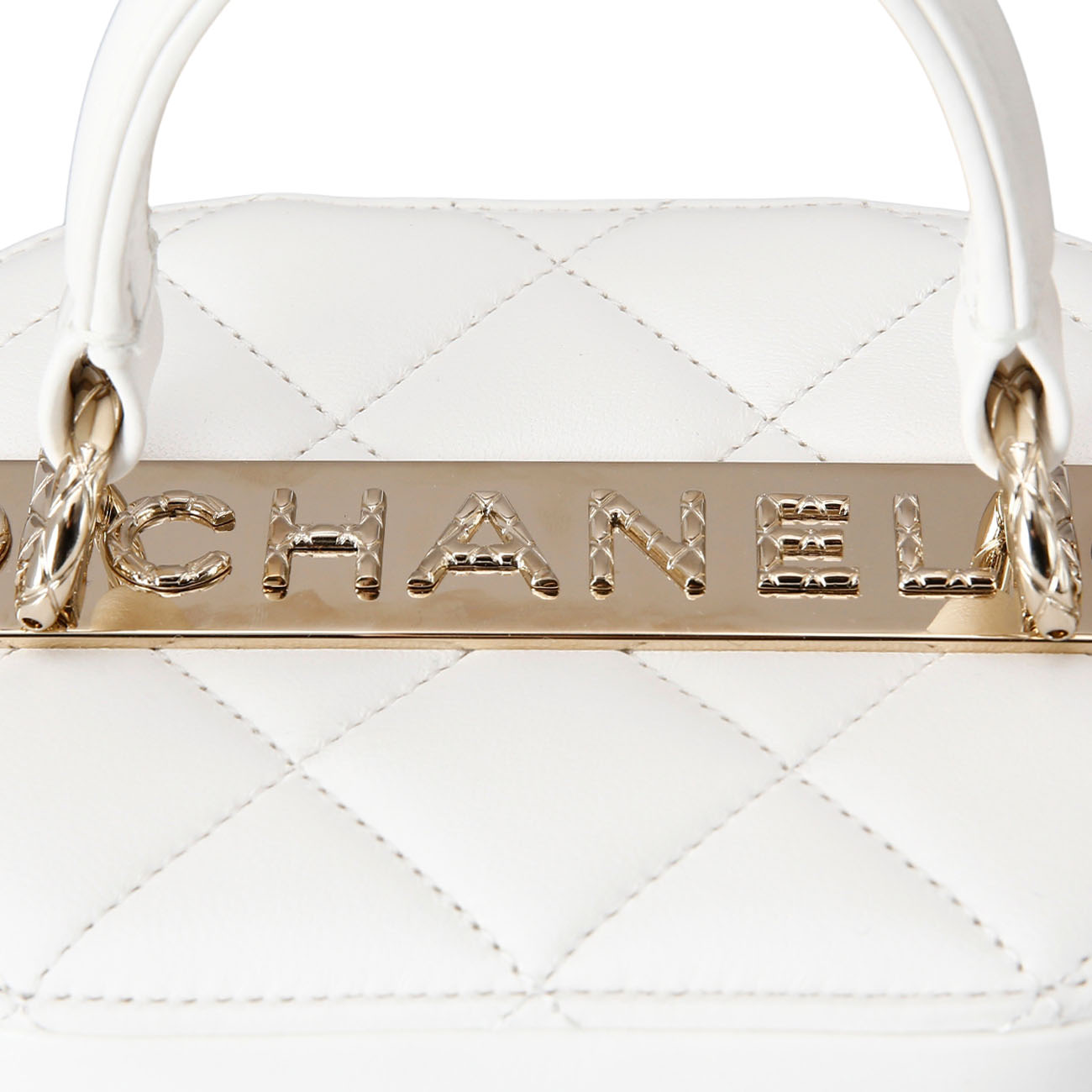 CHANEL(USED)샤넬 시즌 램스킨 베니티 화이트