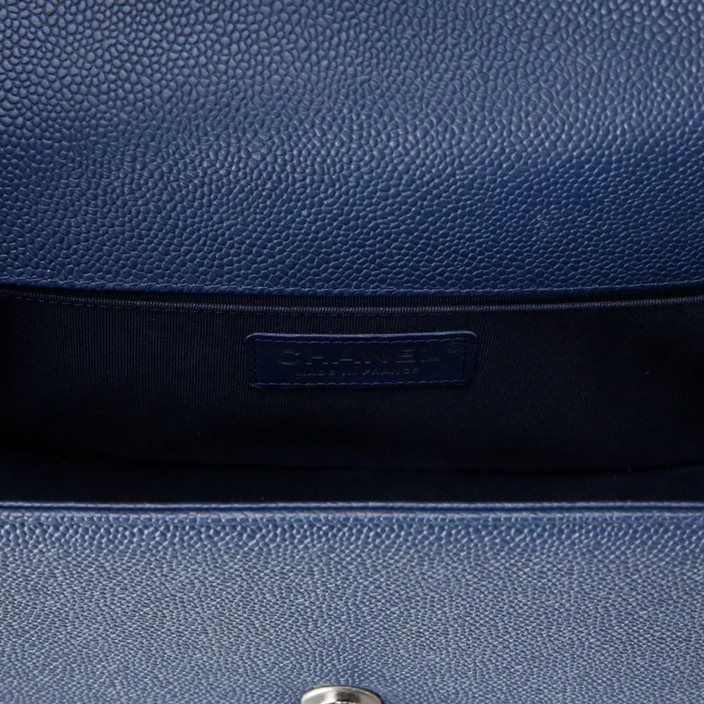 CHANEL(USED)샤넬 캐비어 쉐브론 보이샤넬 미듐