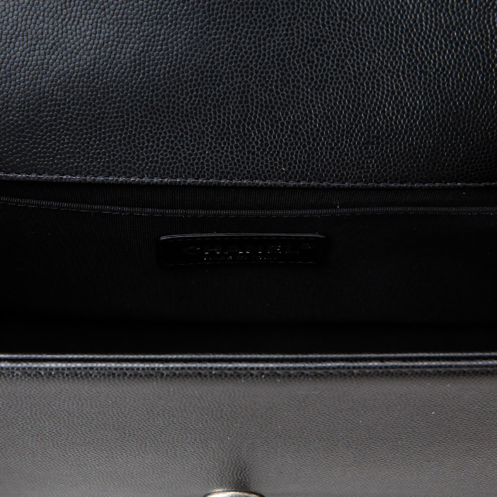 CHANEL(USED)샤넬 캐비어 보이샤넬 미듐