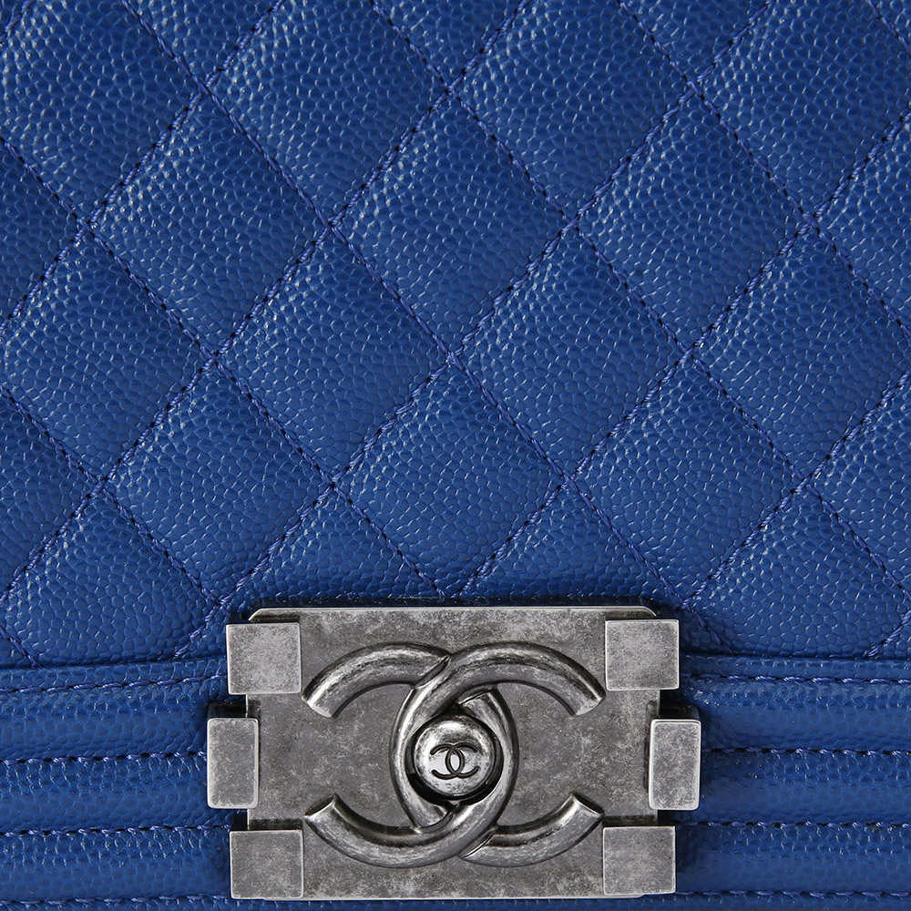 CHANEL(USED)샤넬 캐비어 보이샤넬 미듐