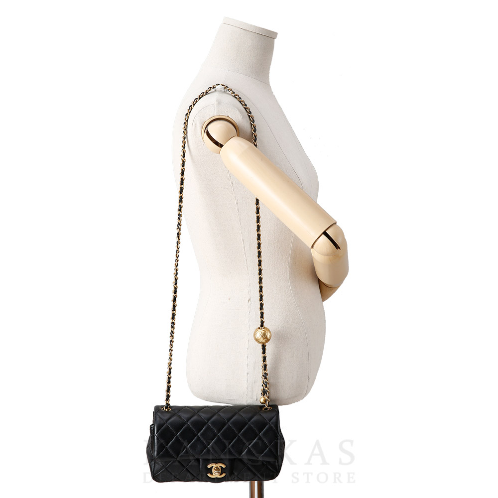 CHANEL(USED)샤넬 클래식 뉴미니 골든볼