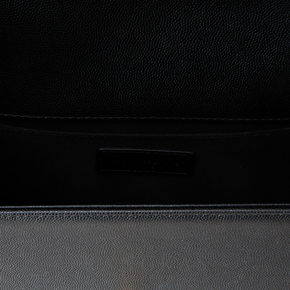 CHANEL(USED)샤넬 캐비어 보이샤넬 미듐