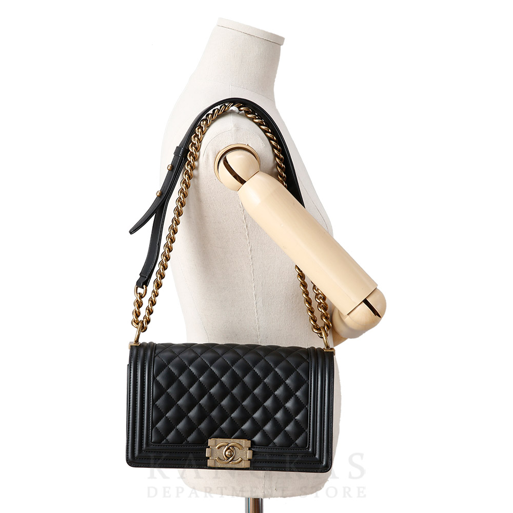 CHANEL(USED)샤넬 보이샤넬 램스킨 미듐