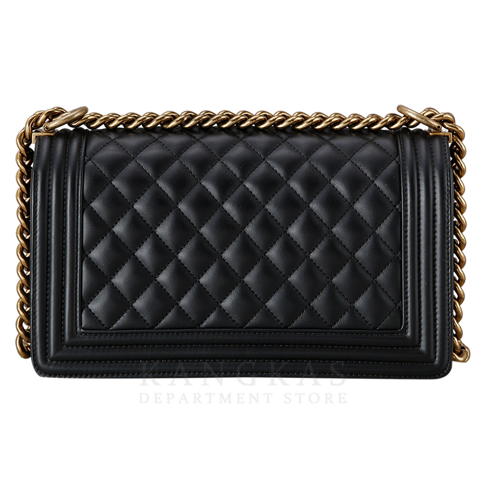CHANEL(USED)샤넬 보이샤넬 램스킨 미듐