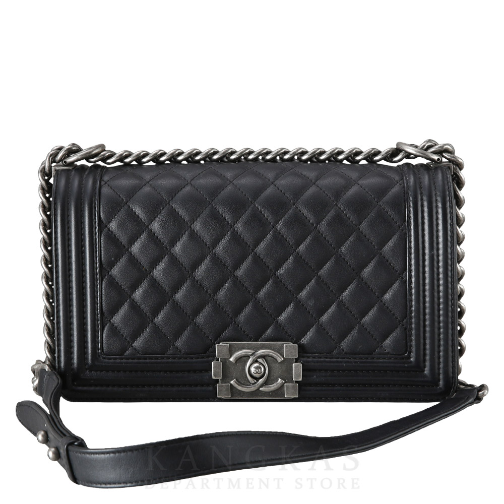 CHANEL(USED)샤넬 보이샤넬 미듐 플랩백
