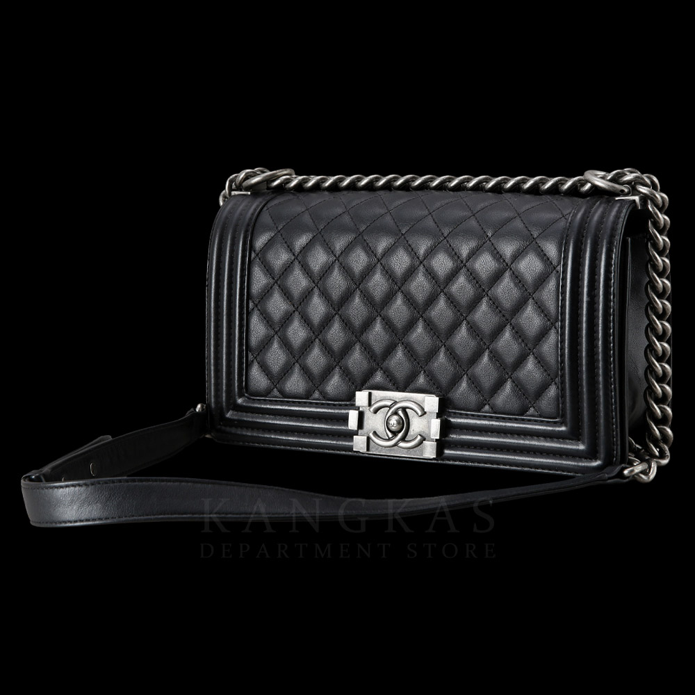 CHANEL(USED)샤넬 보이샤넬 미듐 플랩백