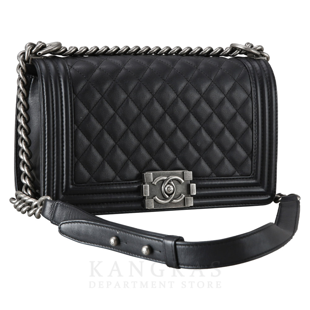 CHANEL(USED)샤넬 보이샤넬 미듐 플랩백
