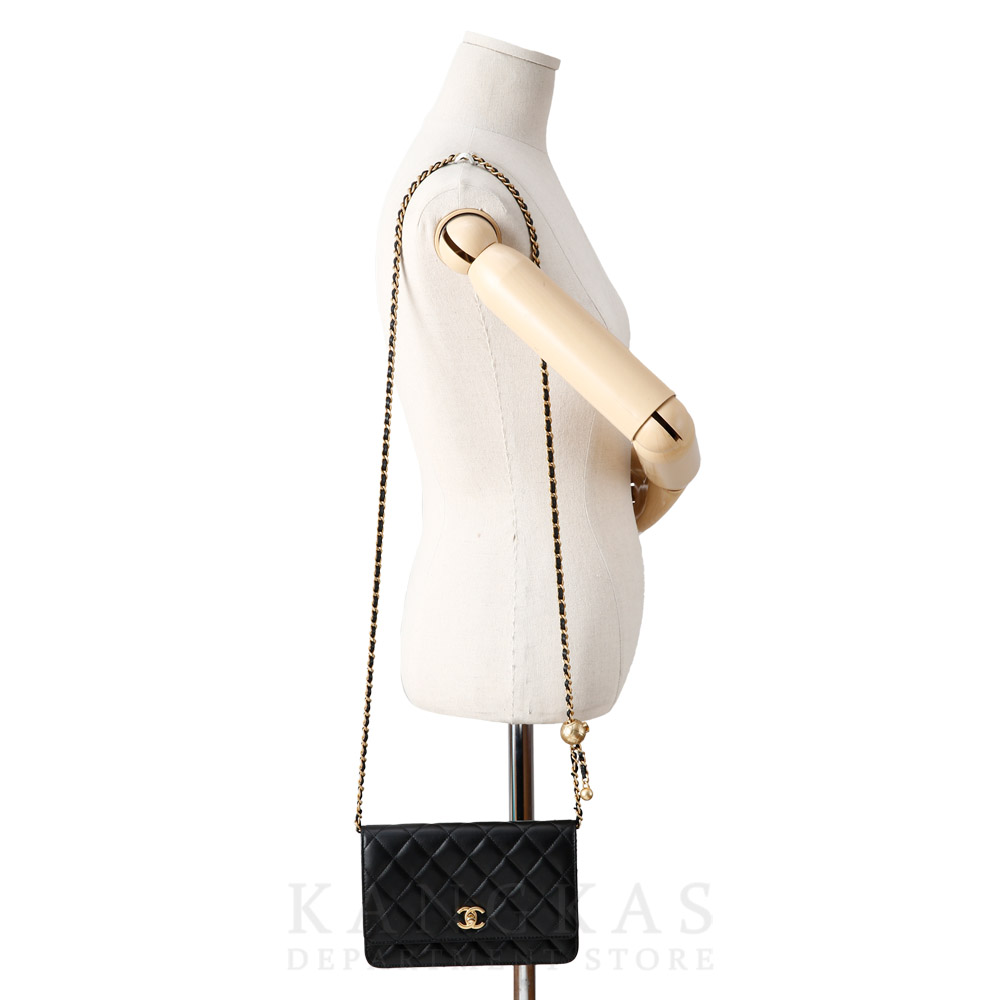 CHANEL(USED)샤넬 AP1450 램스킨 골든볼 WOC