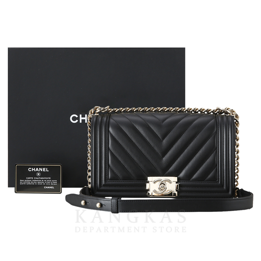CHANEL(USED)샤넬 A67086 보이샤넬 캐비어 미듐