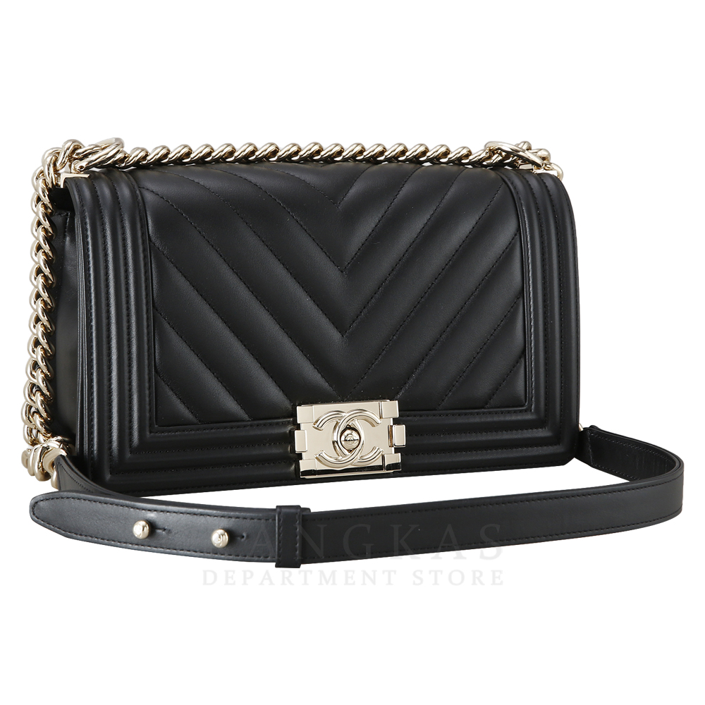 CHANEL(USED)샤넬 A67086 보이샤넬 캐비어 미듐