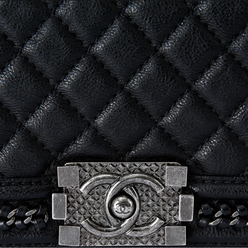 CHANEL(USED)샤넬 시즌 탑핸들 보이샤넬 미듐 플랩백