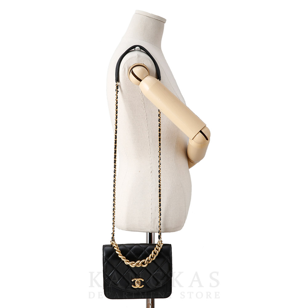 CHANEL(USED)샤넬 시즌 체인 플랩백 블랙
