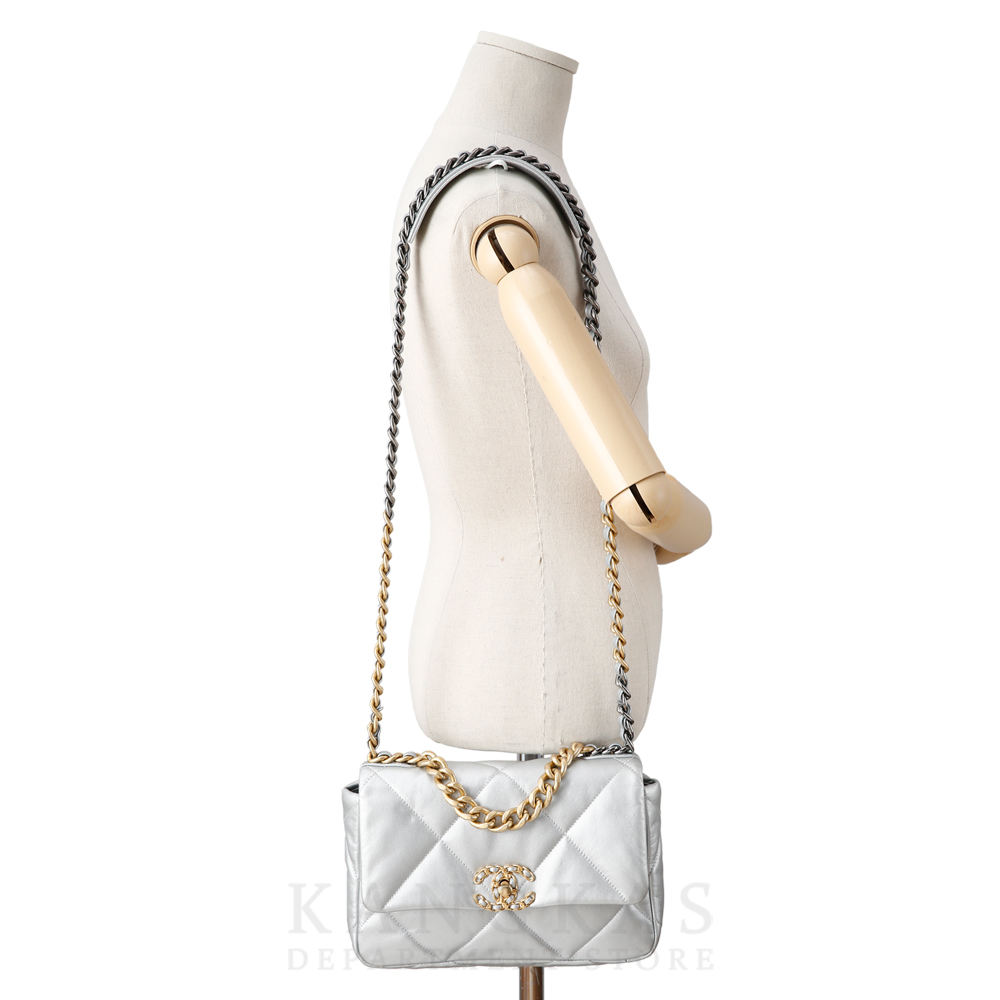 CHANEL(USED)샤넬 19백 미디움