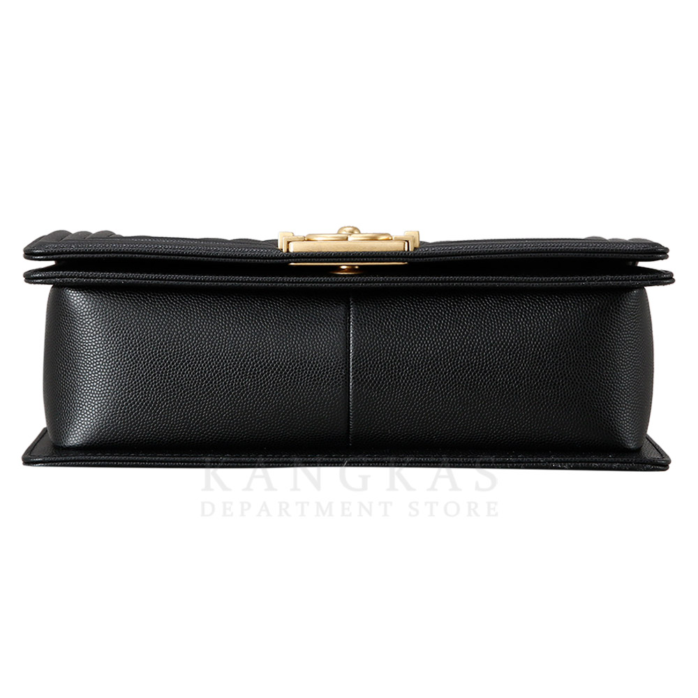 CHANEL(USED)샤넬 캐비어 보이샤넬 미듐 플랩백