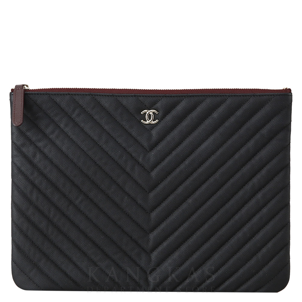 CHANEL(USED)샤넬 쉐브론 클래식 클러치 뉴미듐
