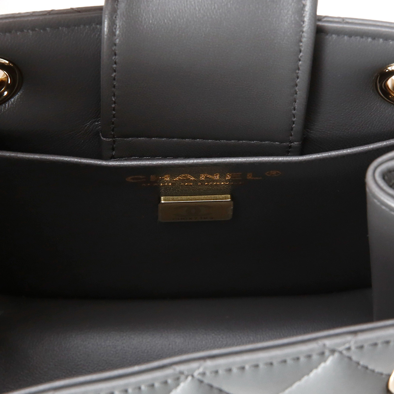 CHANEL(USED)샤넬 시즌 클래식 미니 버킷백