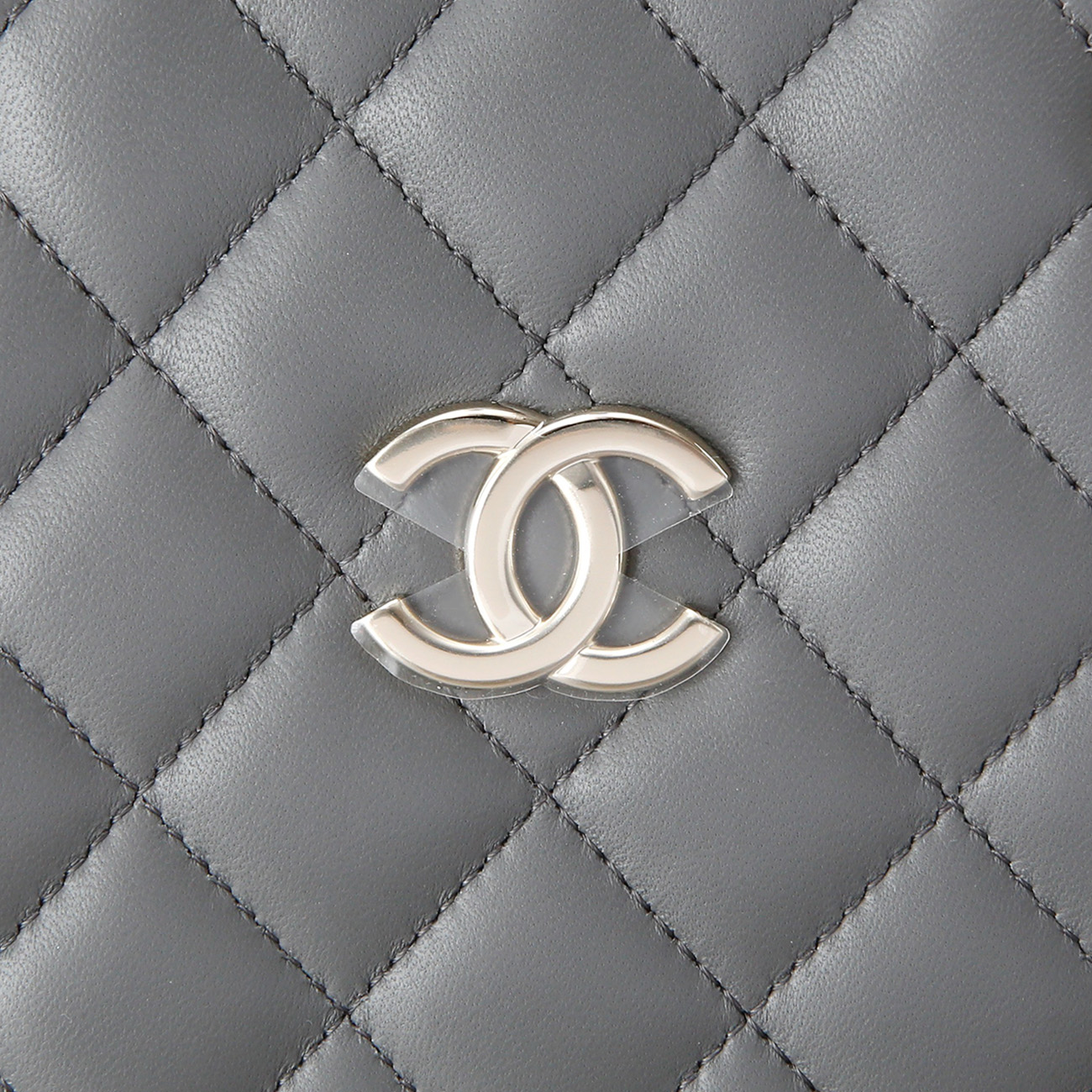 CHANEL(USED)샤넬 시즌 클래식 미니 버킷백