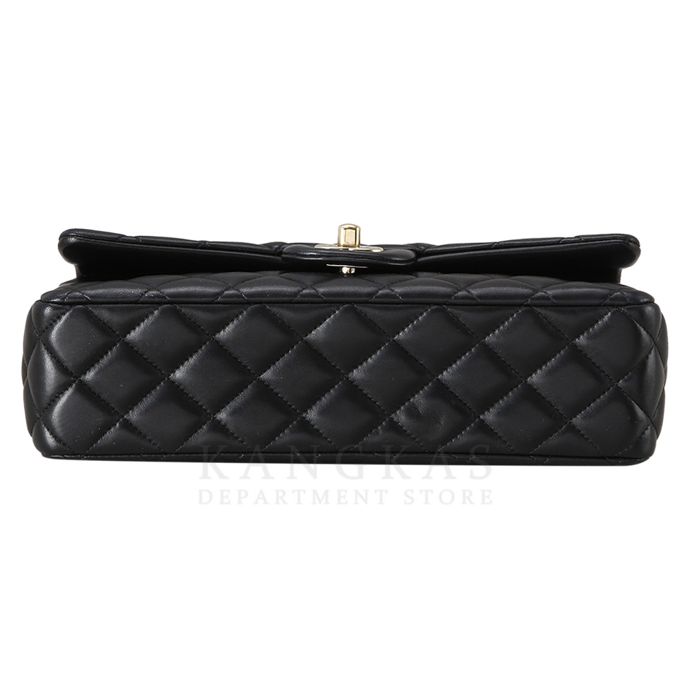 CHANEL(USED)샤넬 시즌 클래식 램스킨 미듐 플랩백
