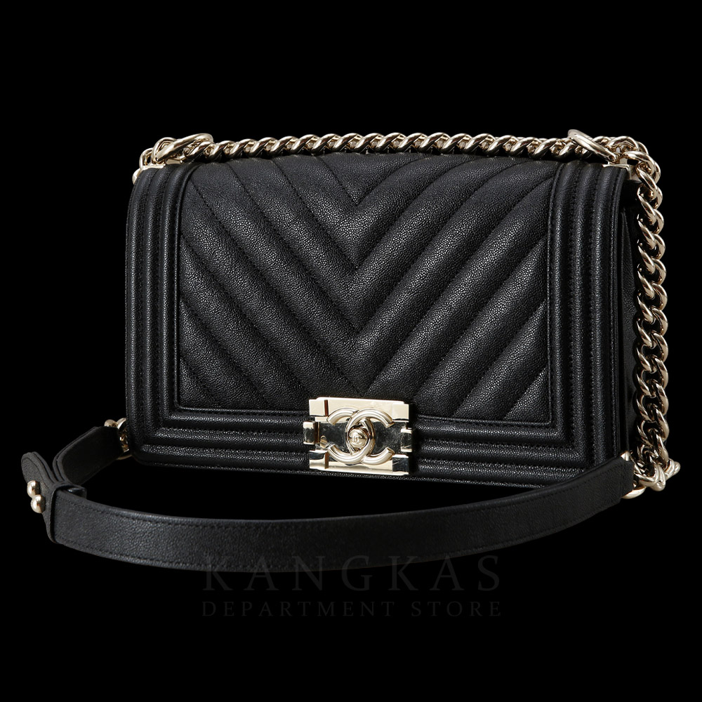CHANEL(USED)샤넬 보이샤넬 미듐 플랩백