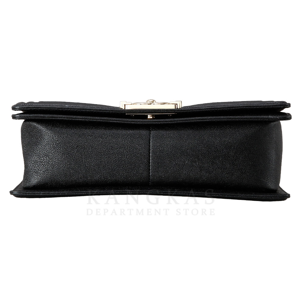 CHANEL(USED)샤넬 보이샤넬 미듐 플랩백