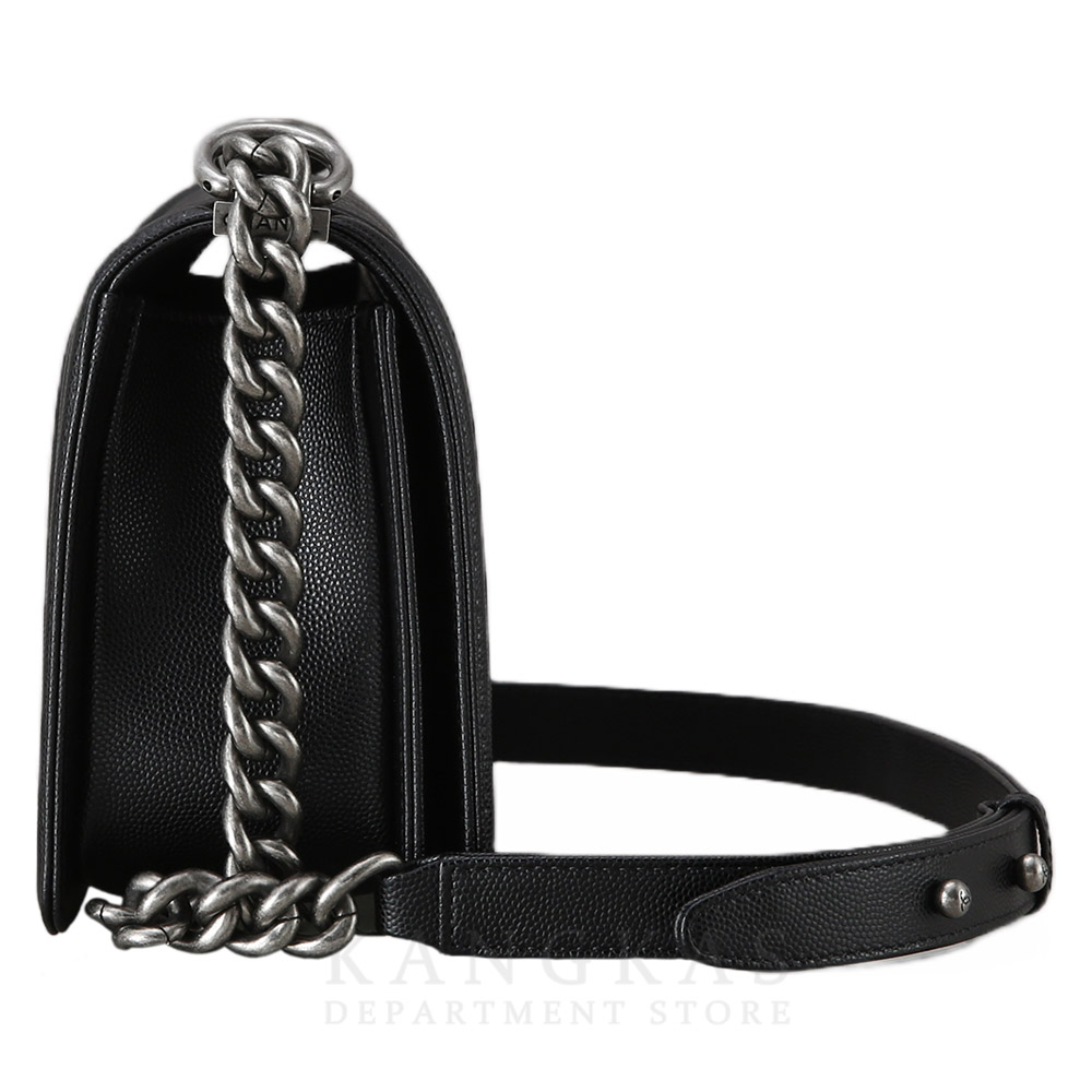 CHANEL(USED)샤넬 캐비어 보이샤넬 미듐