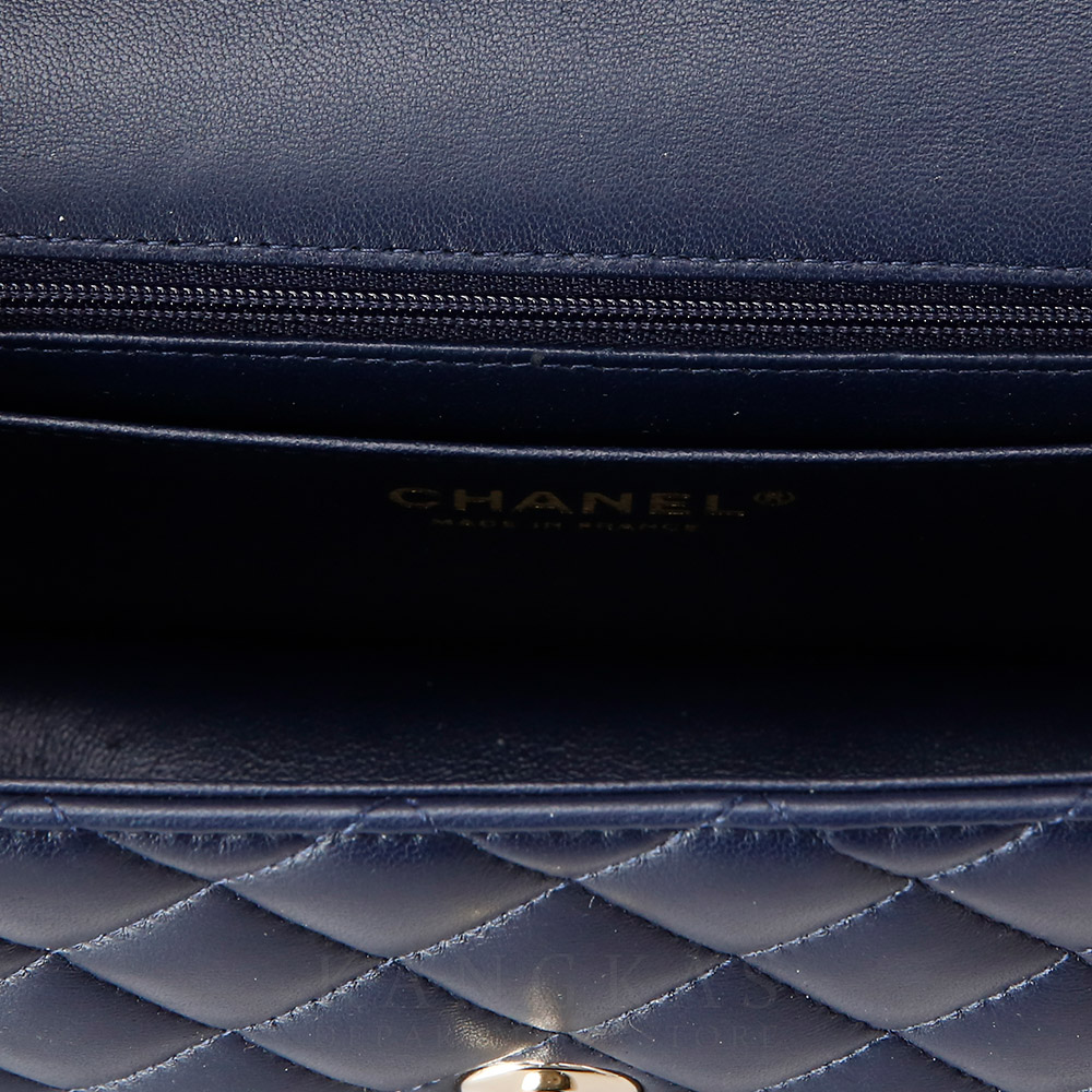 CHANEL(USED)샤넬 클래식 뉴미니 탑핸들