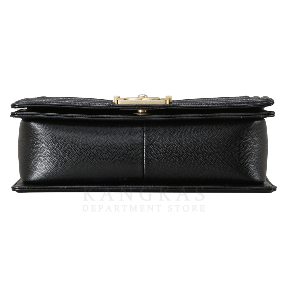 CHANEL(USED)샤넬 캐비어 보이샤넬 미듐