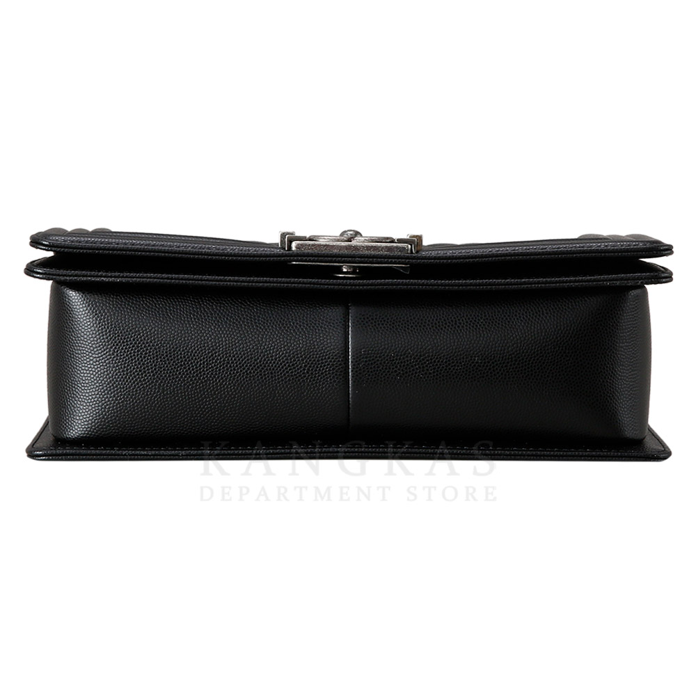 CHANEL(USED)샤넬 캐비어 보이샤넬 미듐