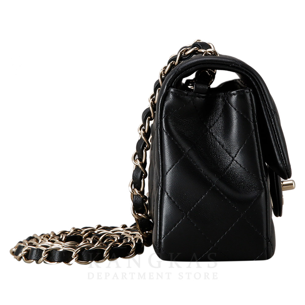 CHANEL(USED)샤넬 클래식 뉴미니 플랩백
