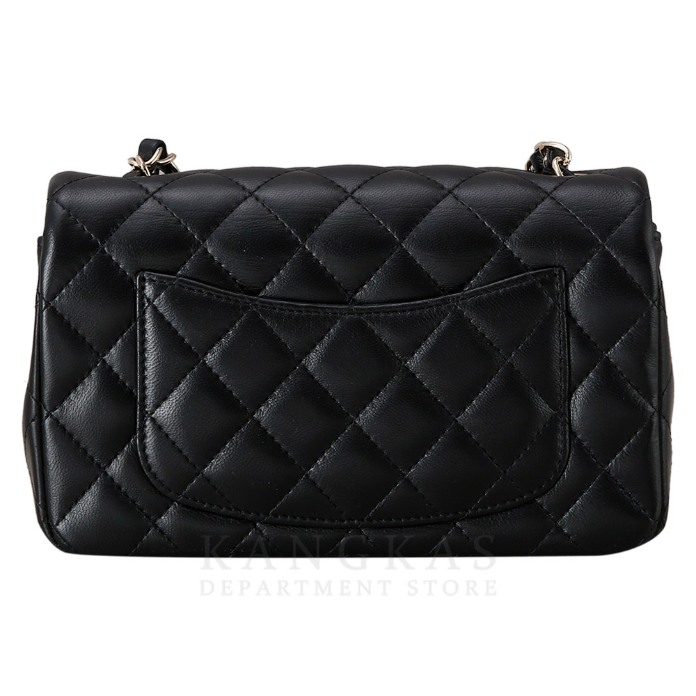 CHANEL(USED)샤넬 클래식 뉴미니 플랩백
